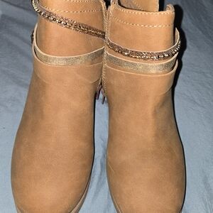 Jellypop Tan Kids Boots with Gold Accents